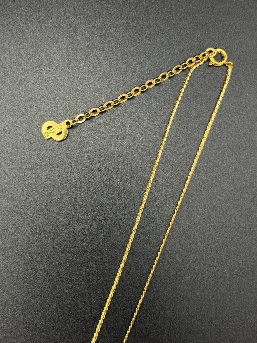 CHRISTIAN DIOR Heart-shaped Earring /Necklace Set