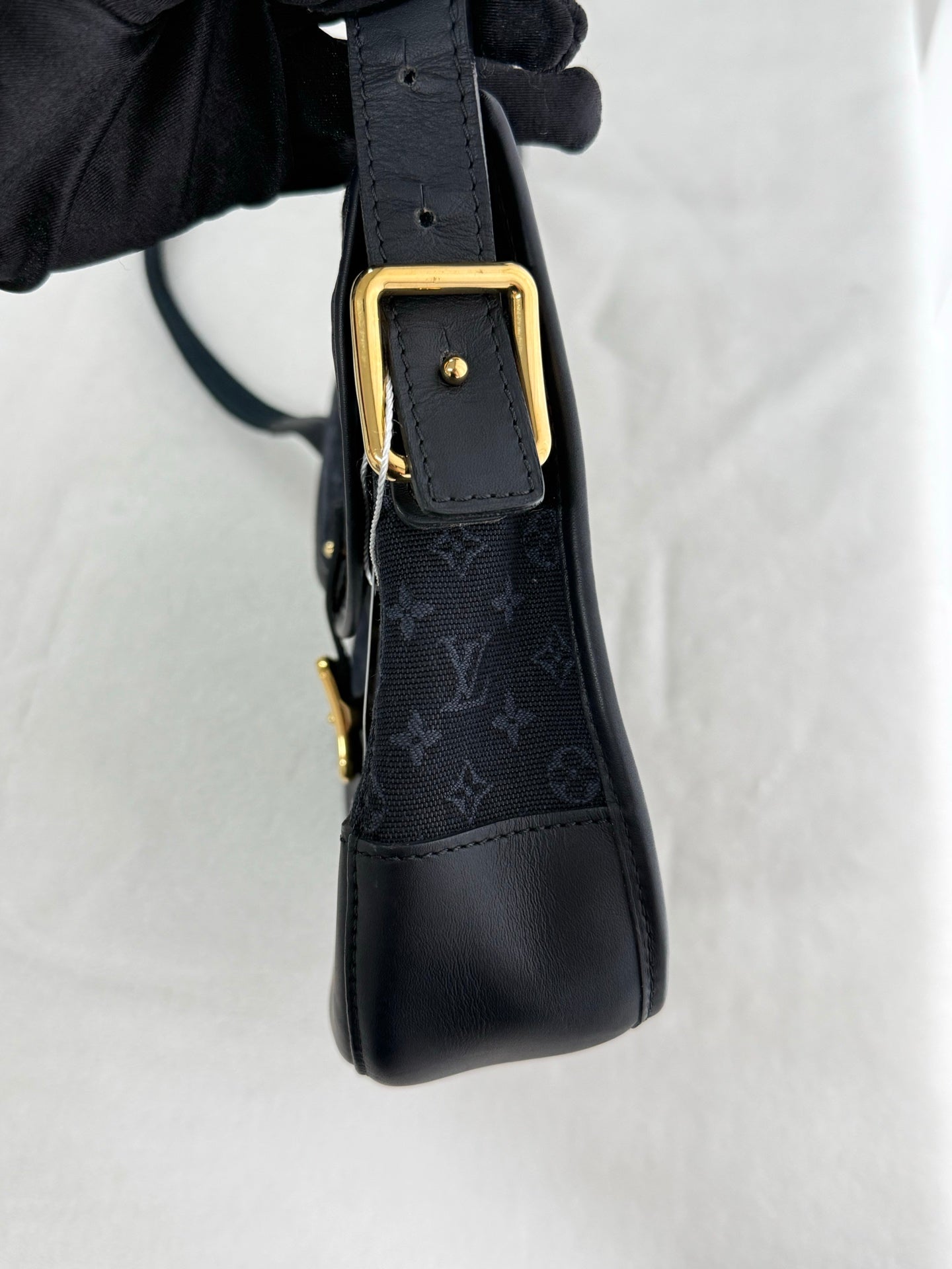 LOUIS VUITTON Monogram Denim Massenger Shoulderbag