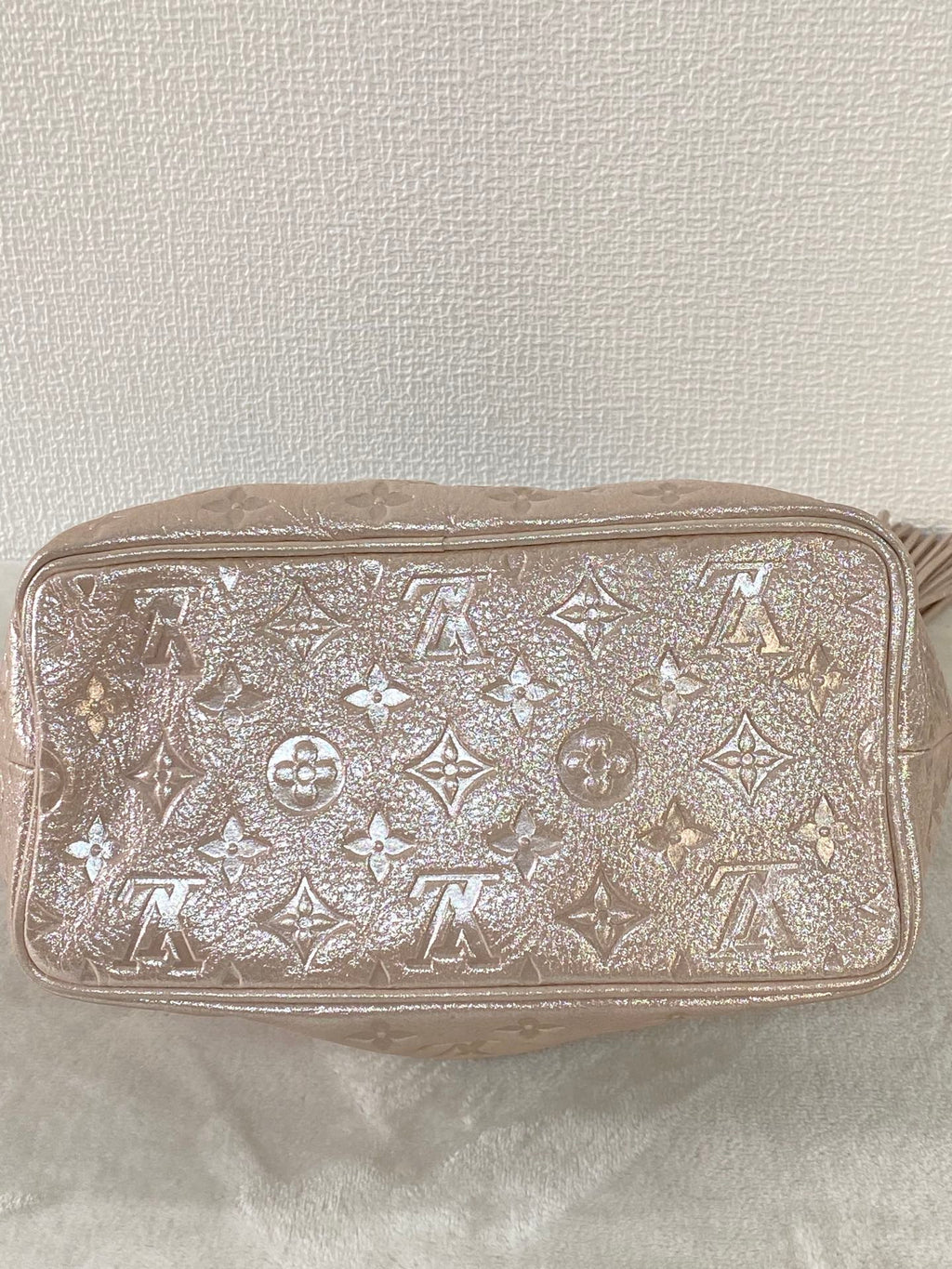 LOUIS VUITTON  Limited Edition Monogram Shimmer Halo Bag
