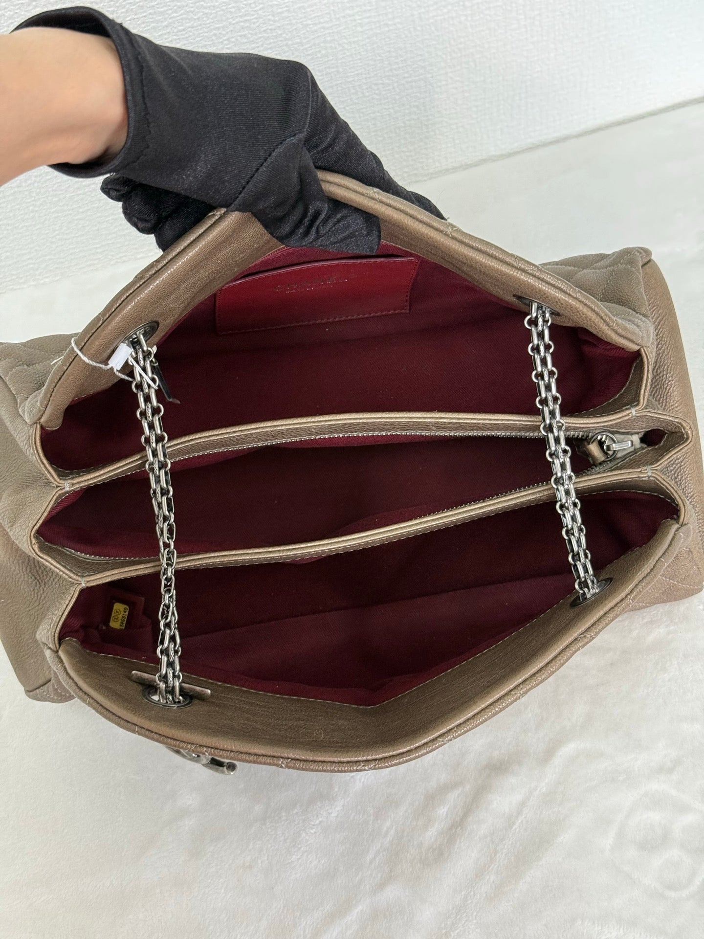 CHANEL Quilted Double-C Logo Chainbag