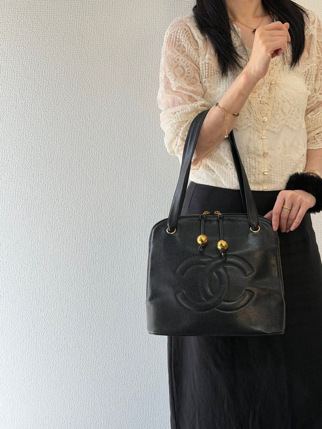 CHANEL Double-C Cavier Golden Ball Shoulderbag