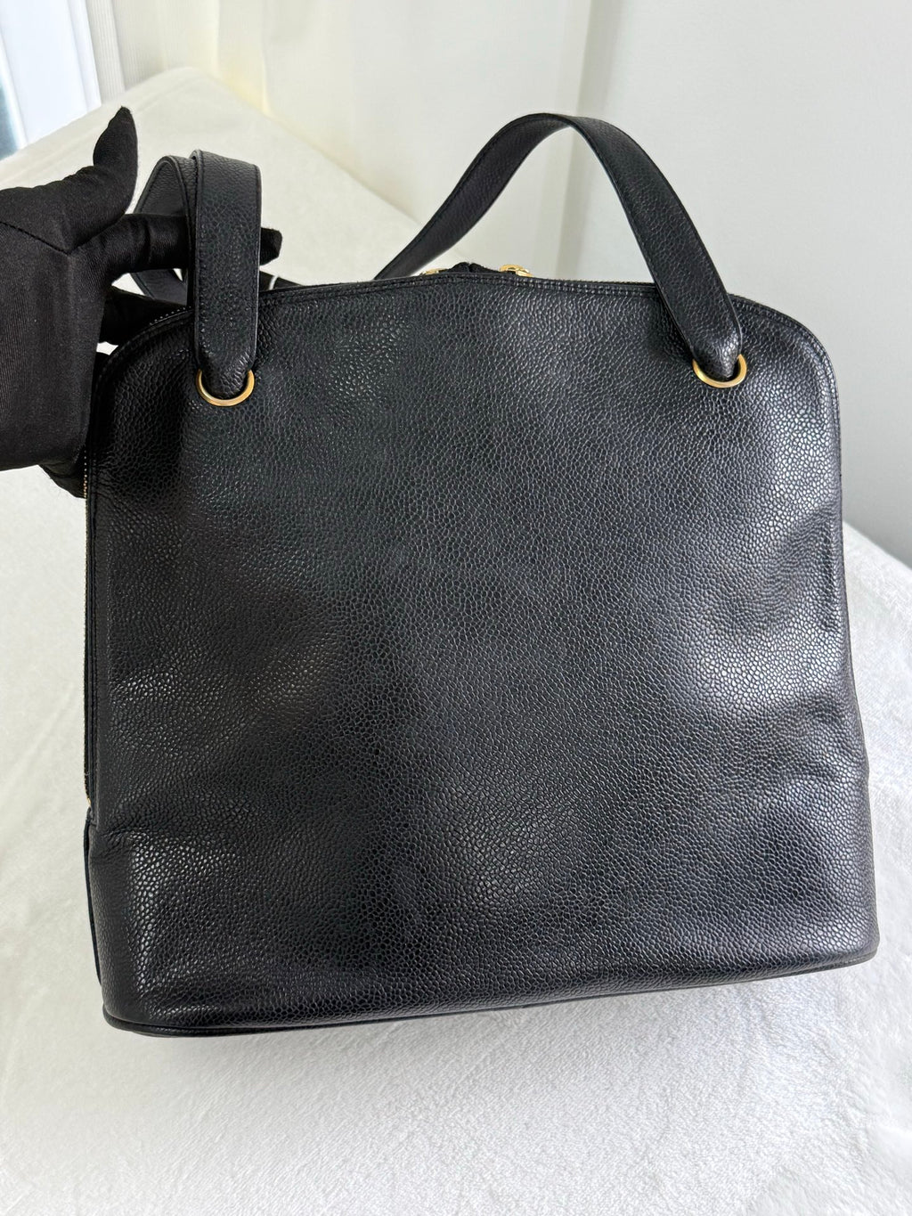 CHANEL Double-C Cavier Golden Ball Shoulderbag