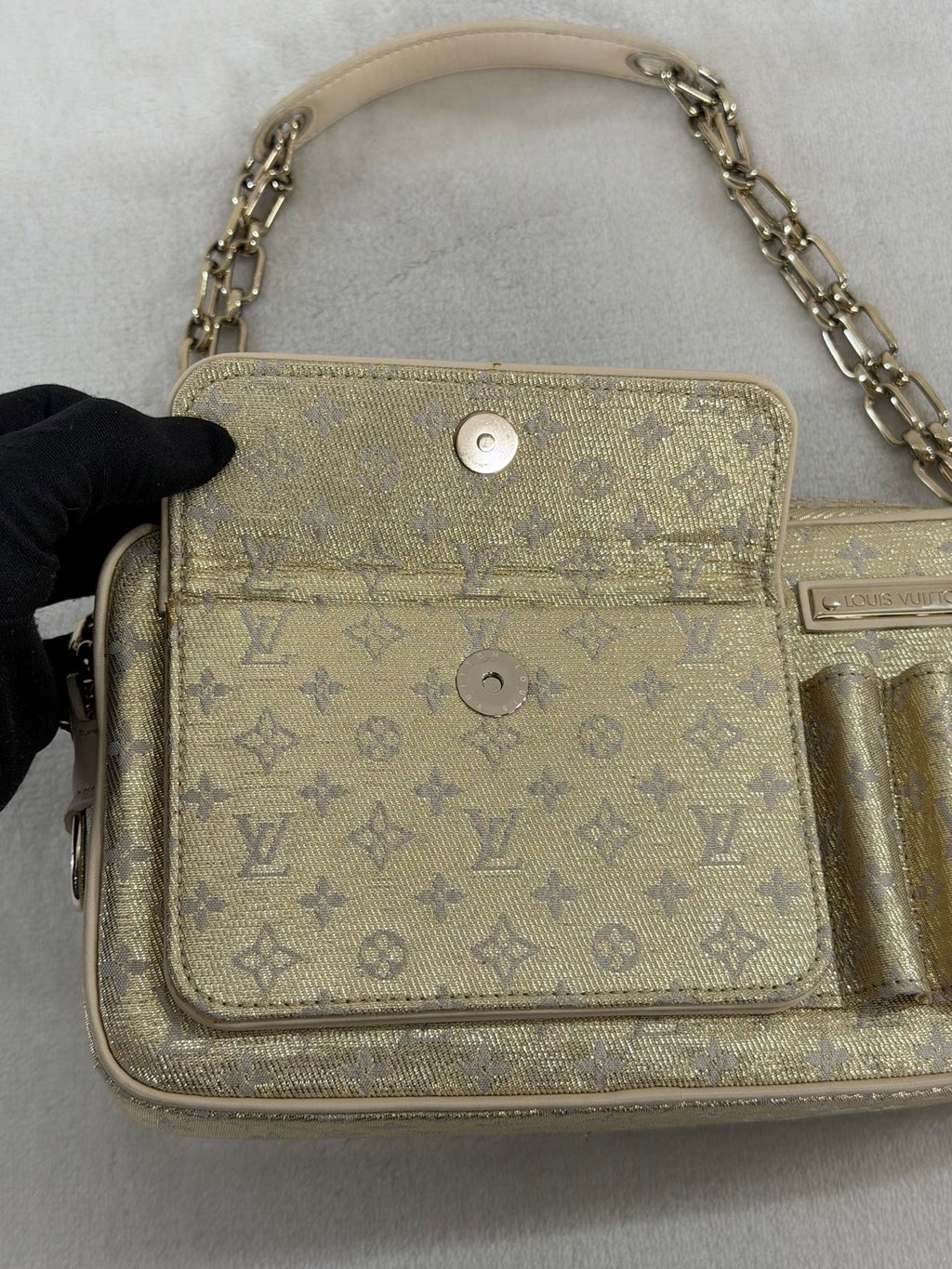 LOUIS VUITTON Satin Monogram Shoulderbag