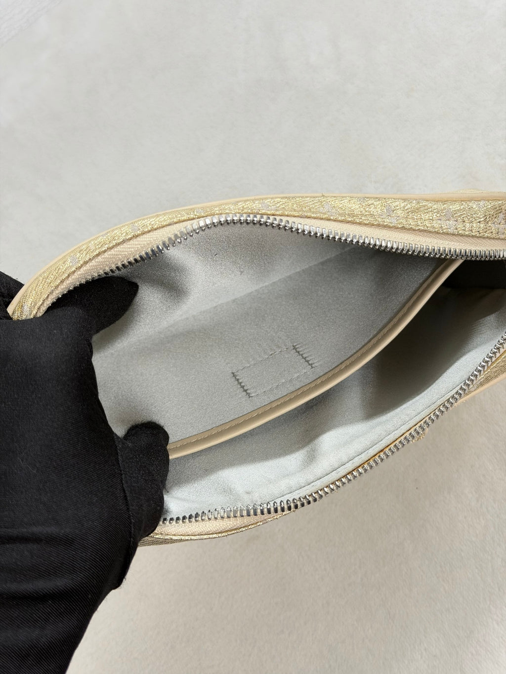 LOUIS VUITTON Satin Monogram Shoulderbag