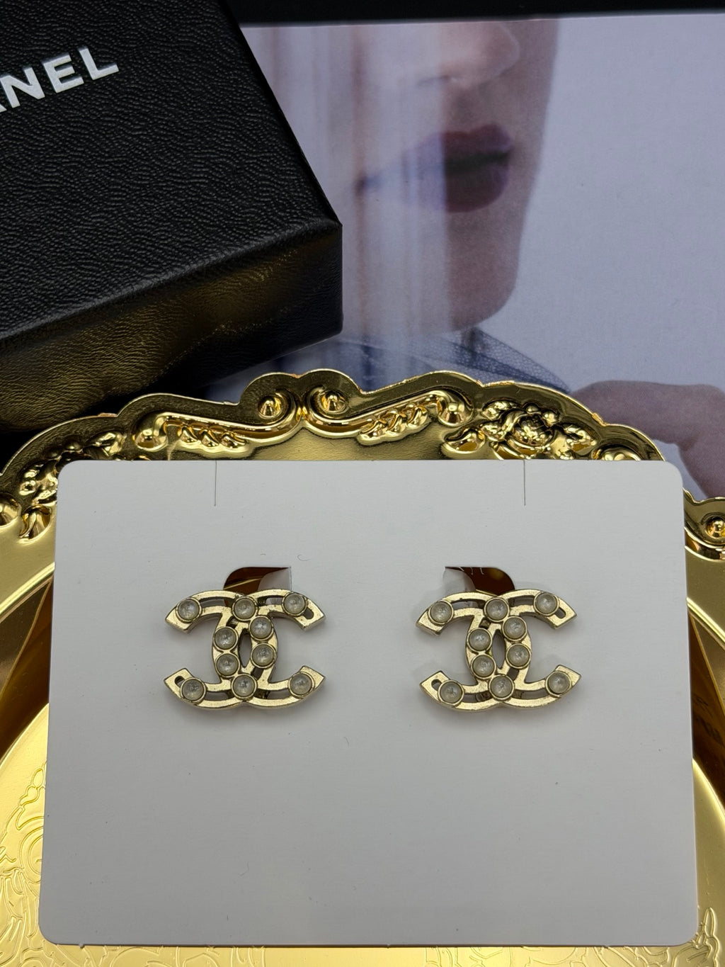 CHANEL Double-C Earring Clips