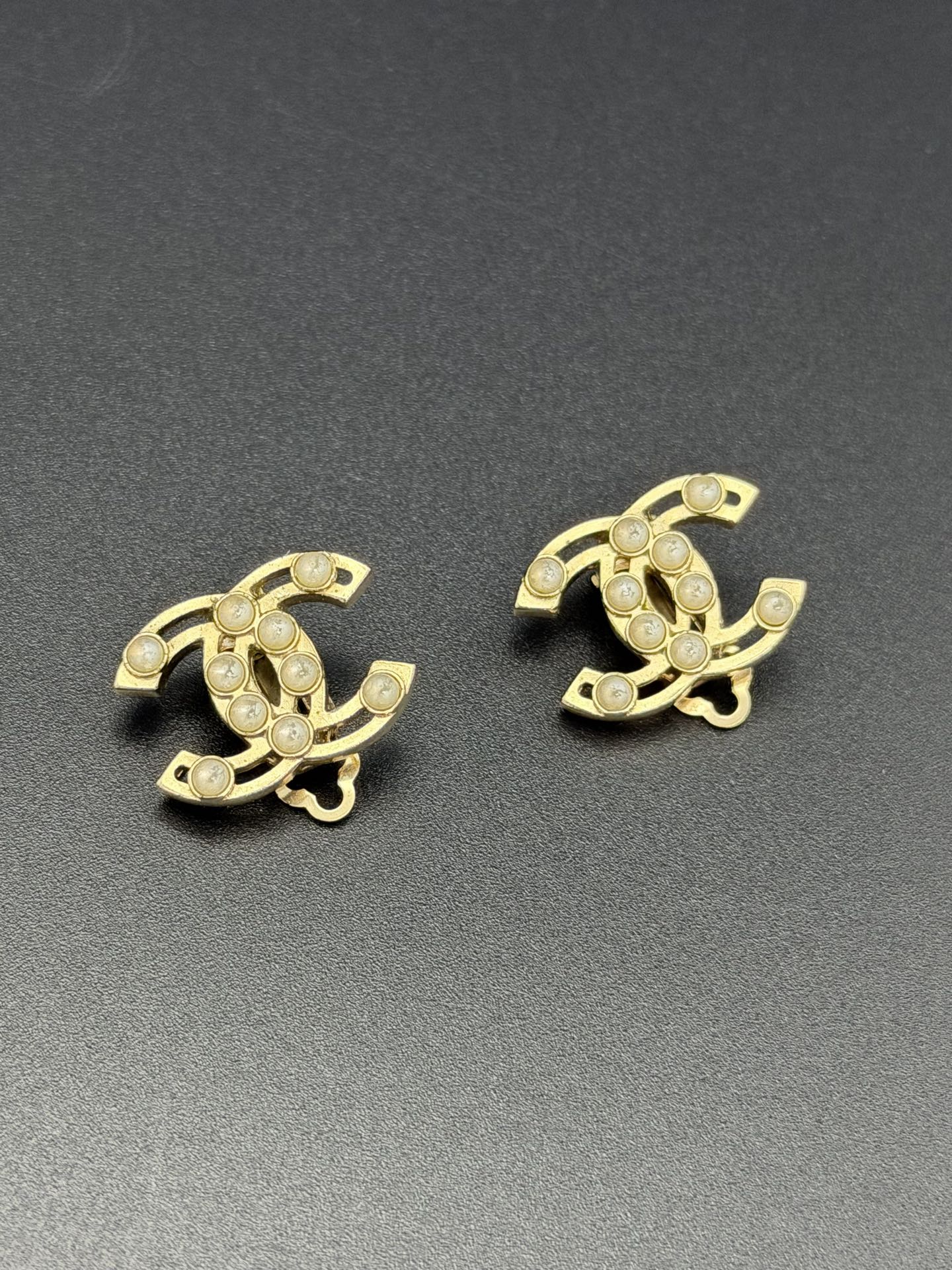 CHANEL Double-C Earring Clips