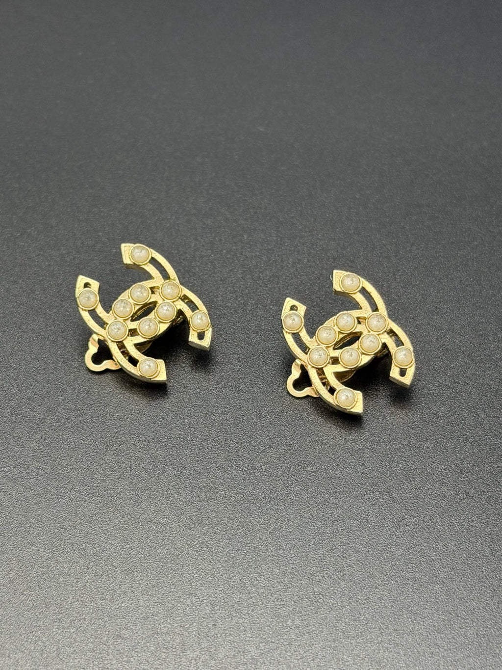 CHANEL Double-C Earring Clips