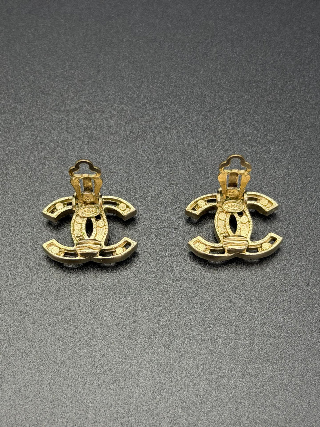 CHANEL Double-C Earring Clips