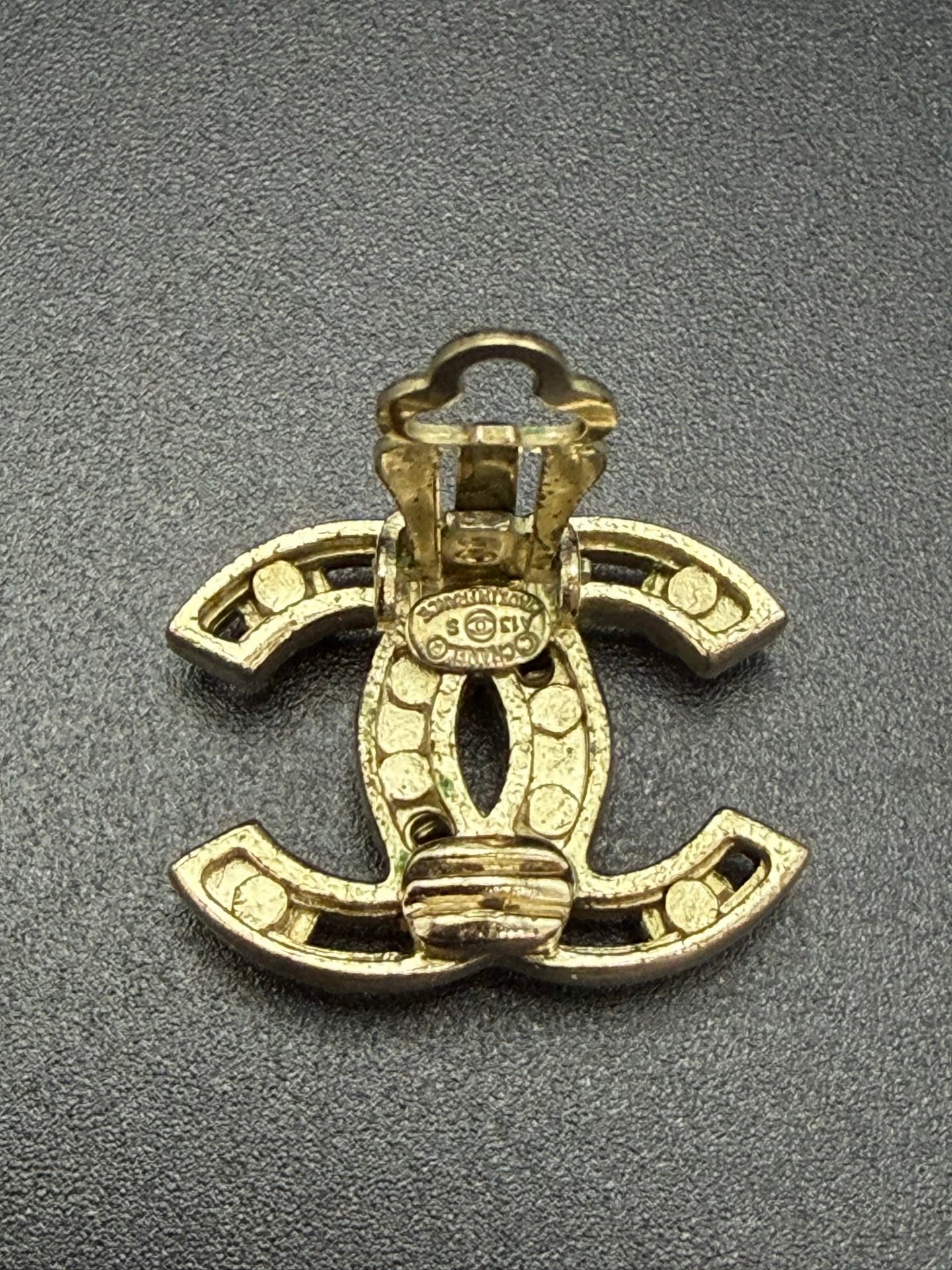 CHANEL Double-C Earring Clips