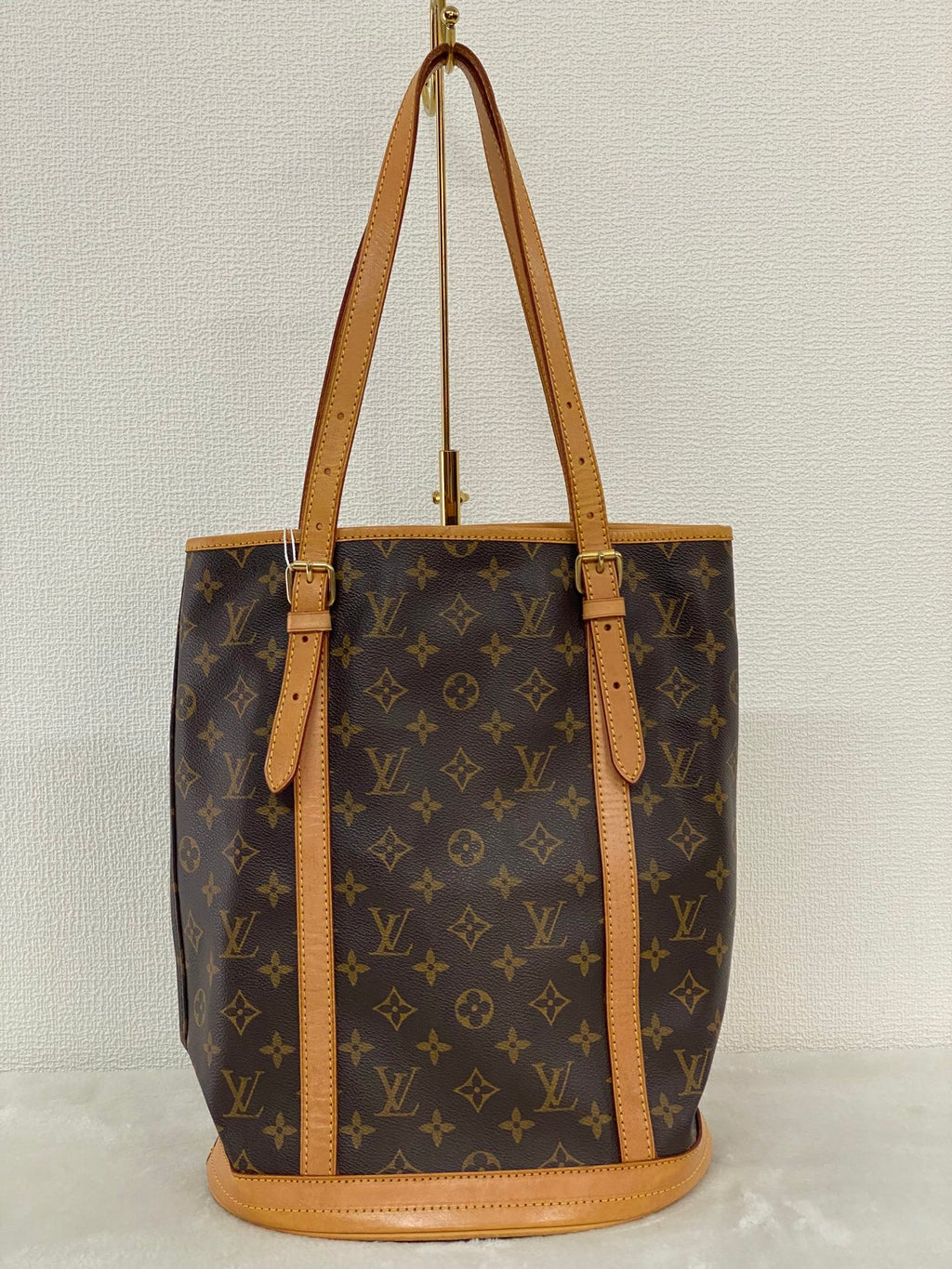 LOUIS VUITTON Monogram Bucket Handbag