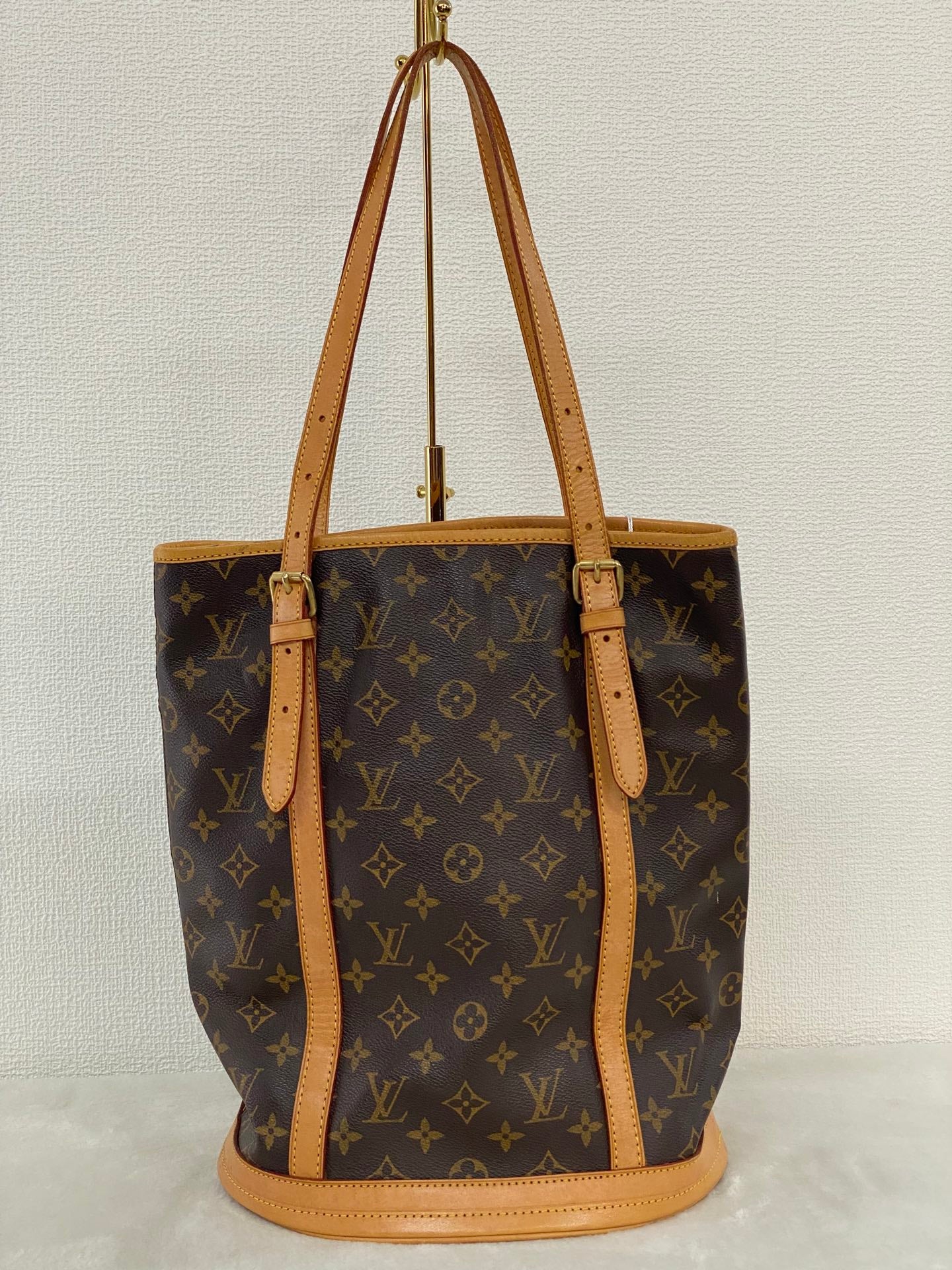 LOUIS VUITTON Monogram Bucket Handbag
