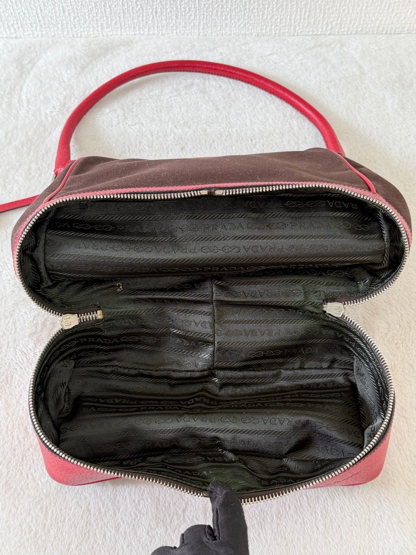 PRADA Leather Kiss-lock Handbag