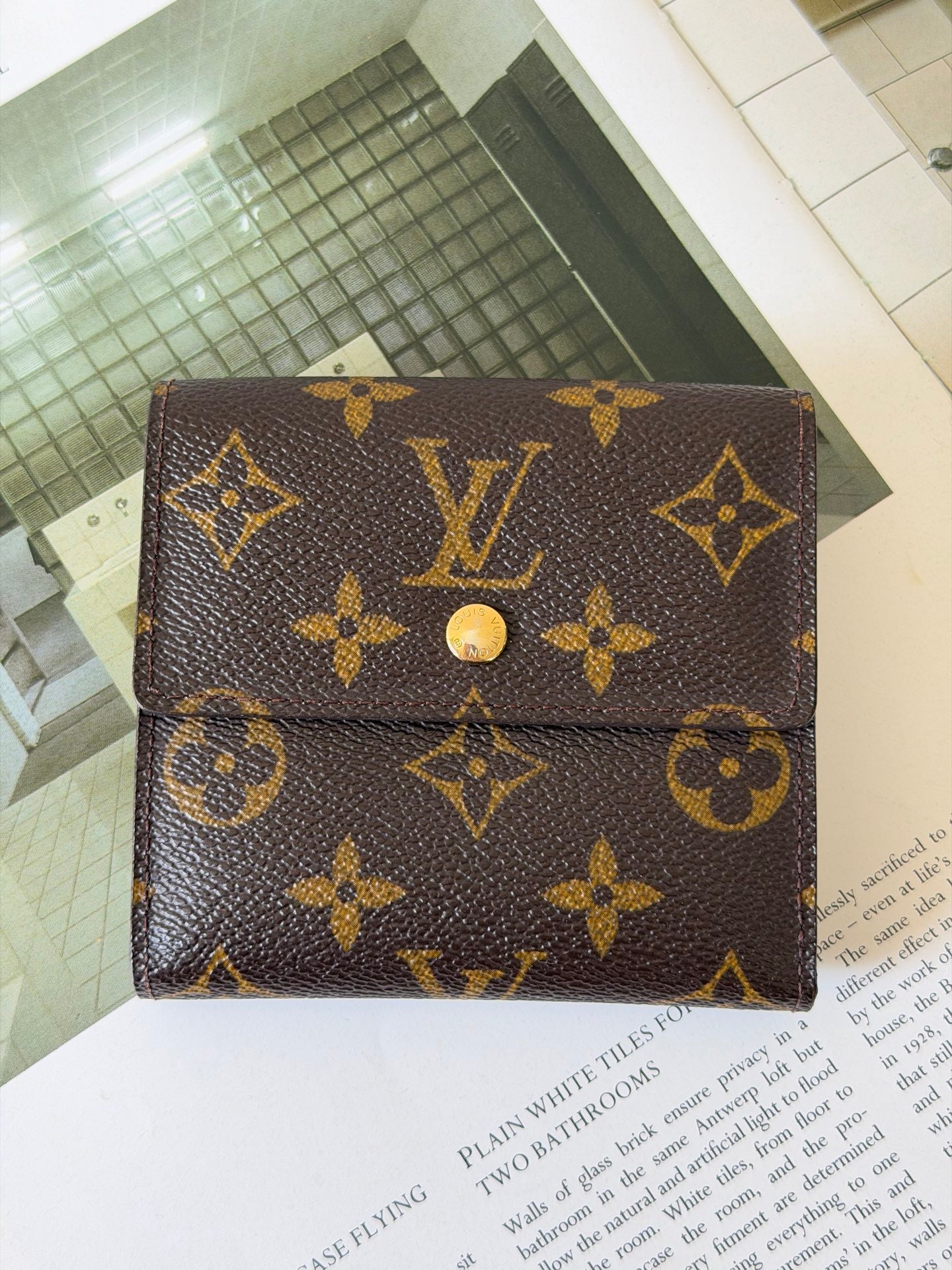 LOUIS VUITTON Monogram Trifold Wallet