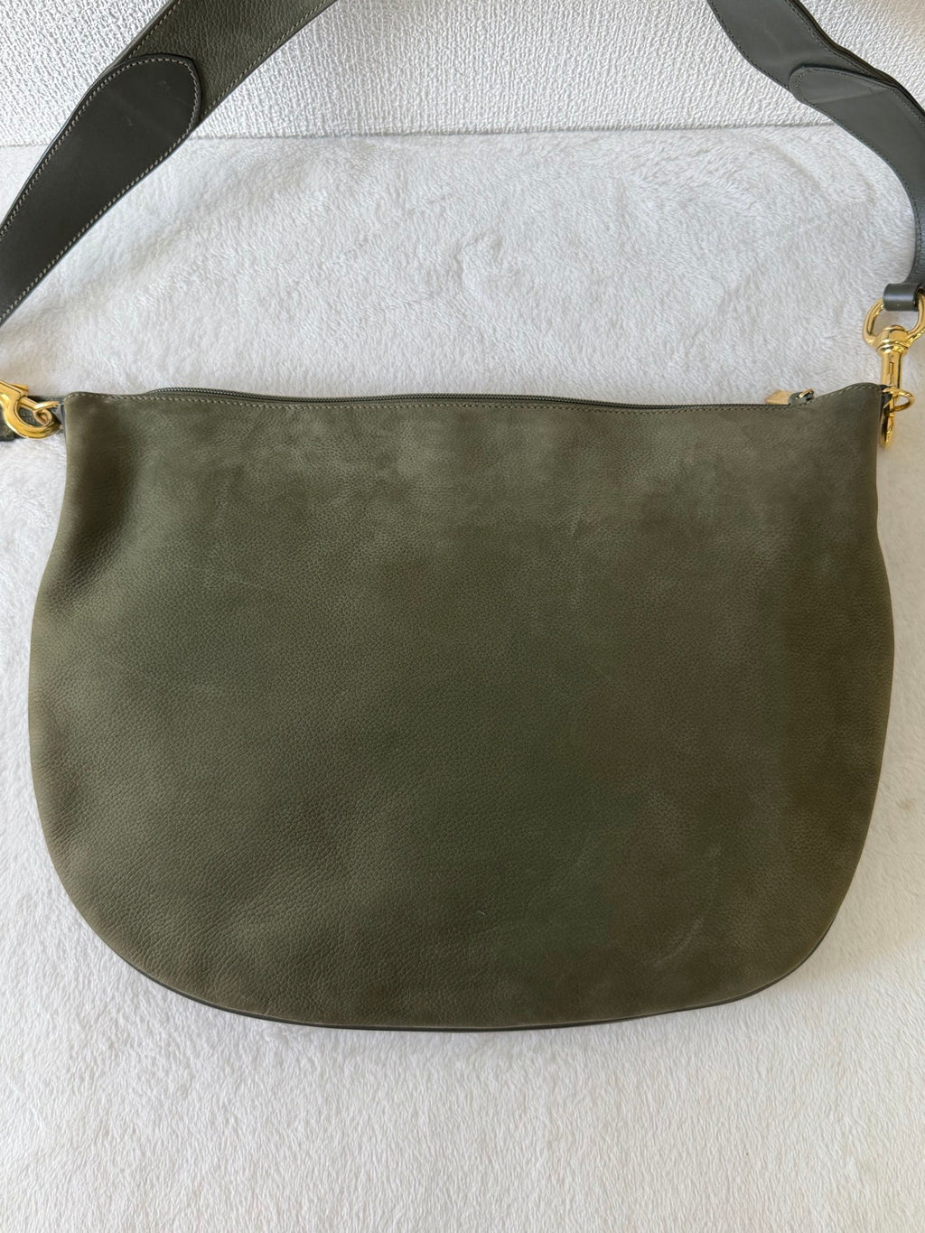 GUCCI Halfmoon Suded Shoulderbag