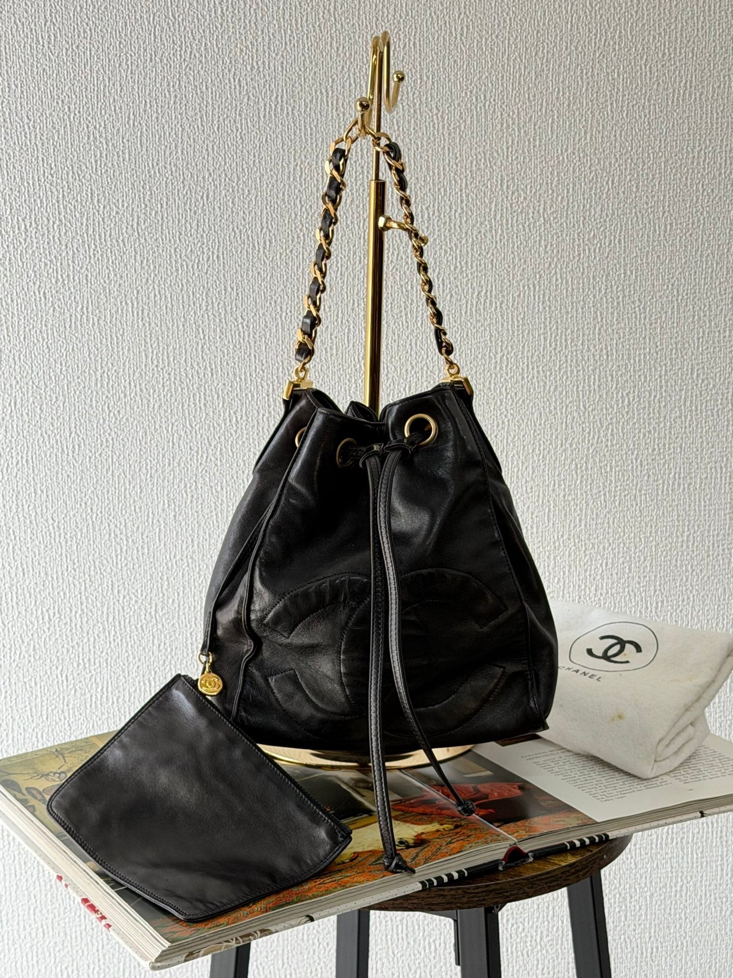 CHANEL Genuine Bucket Shoulderbag