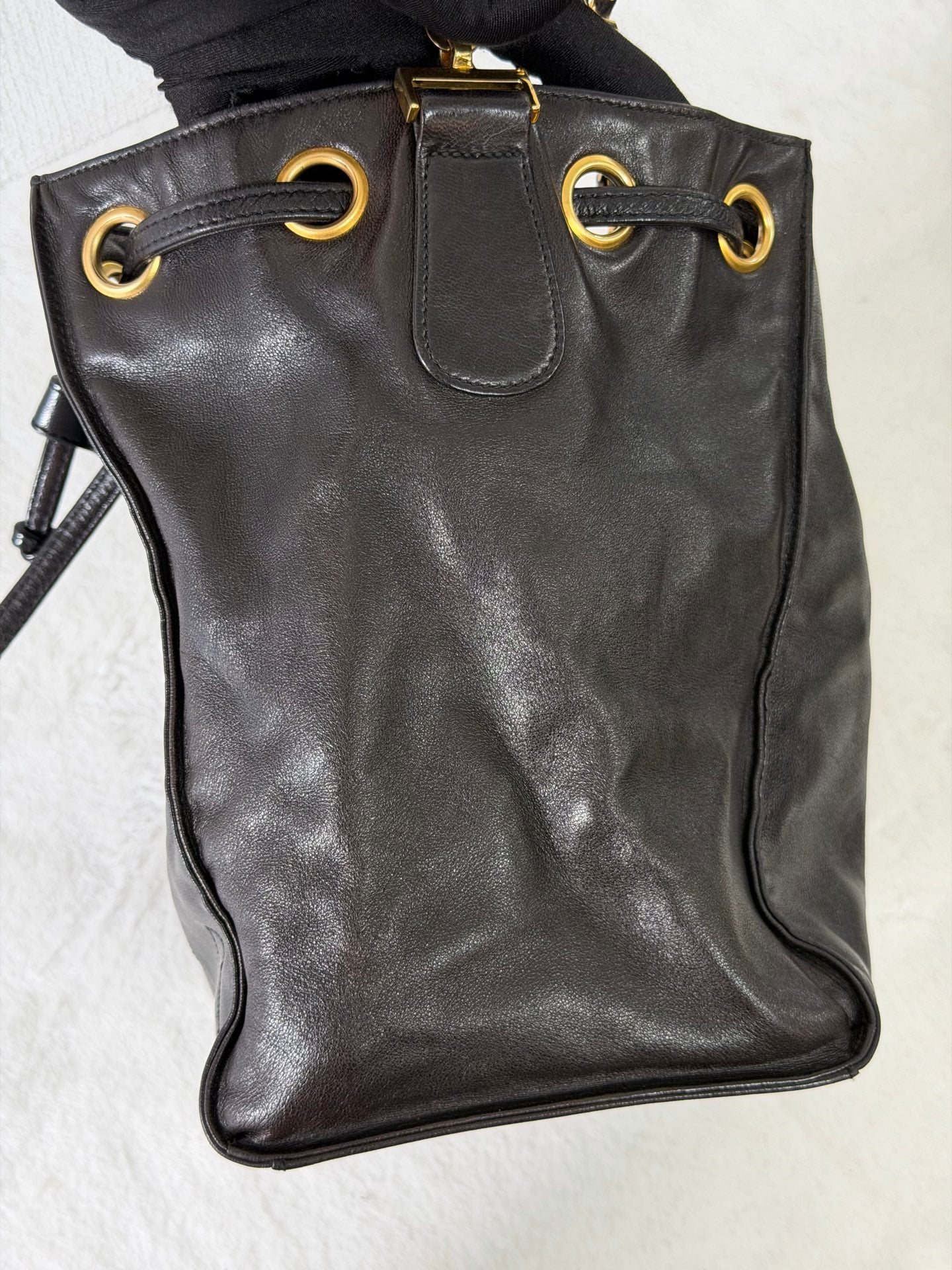 CHANEL Genuine Bucket Shoulderbag