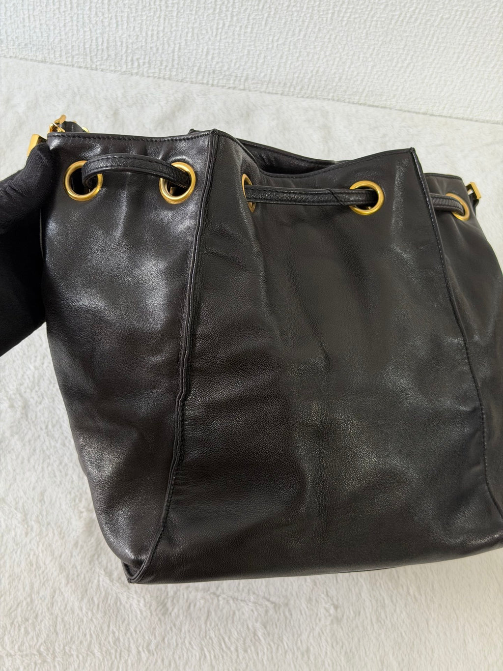CHANEL Genuine Bucket Shoulderbag