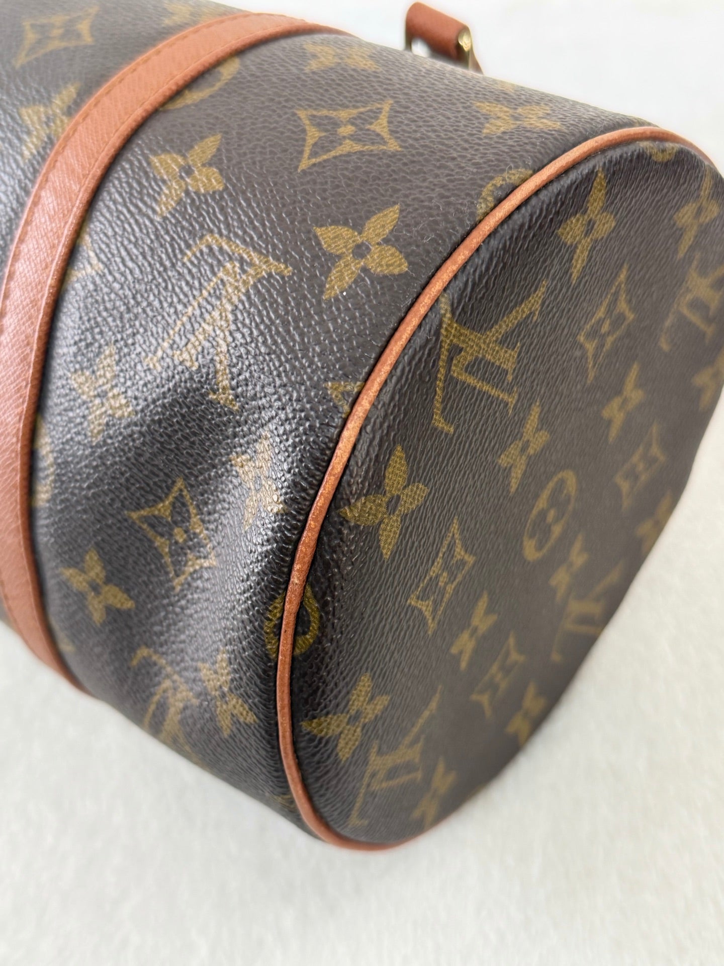 LOUIS VUITTON Monogram Pappillion Handbag