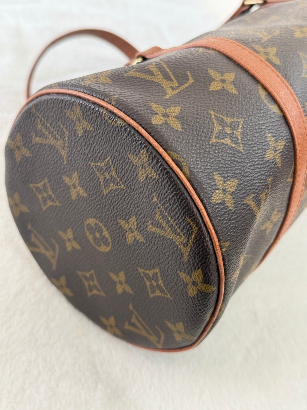 LOUIS VUITTON Monogram Pappillion Handbag