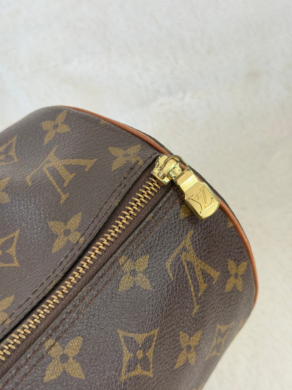 LOUIS VUITTON Monogram Pappillion Handbag