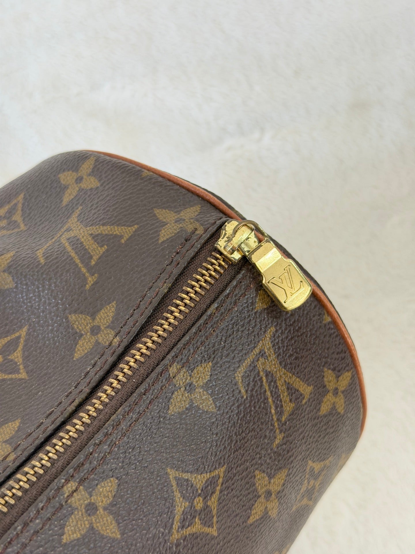 LOUIS VUITTON Monogram Pappillion Handbag