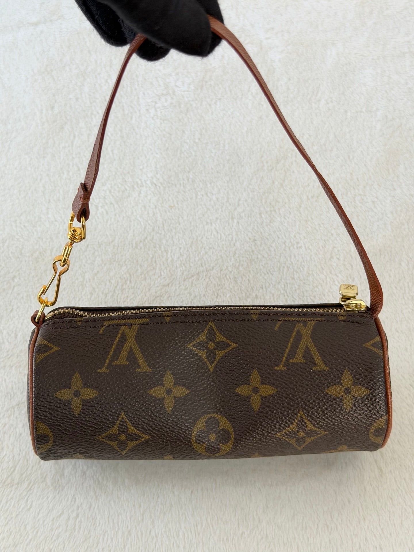 LOUIS VUITTON Monogram Pappillion Handbag