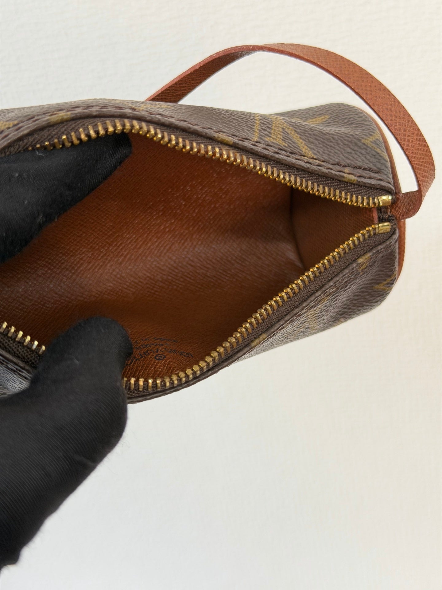 LOUIS VUITTON Monogram Pappillion Handbag