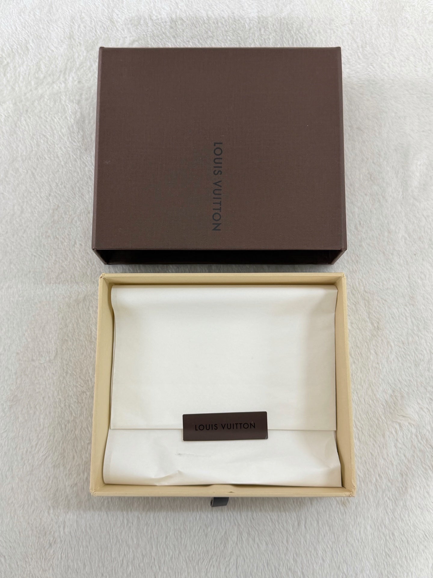 LOUIS VUITTON Monogram Bifold Wallet