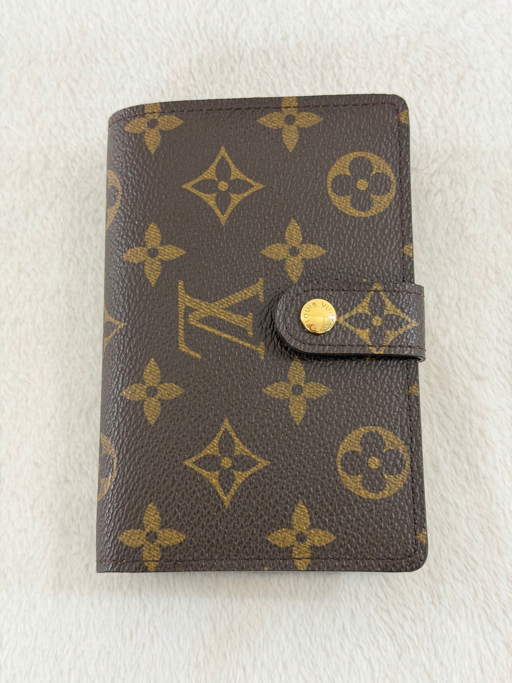 LOUIS VUITTON Monogram Bifold Wallet