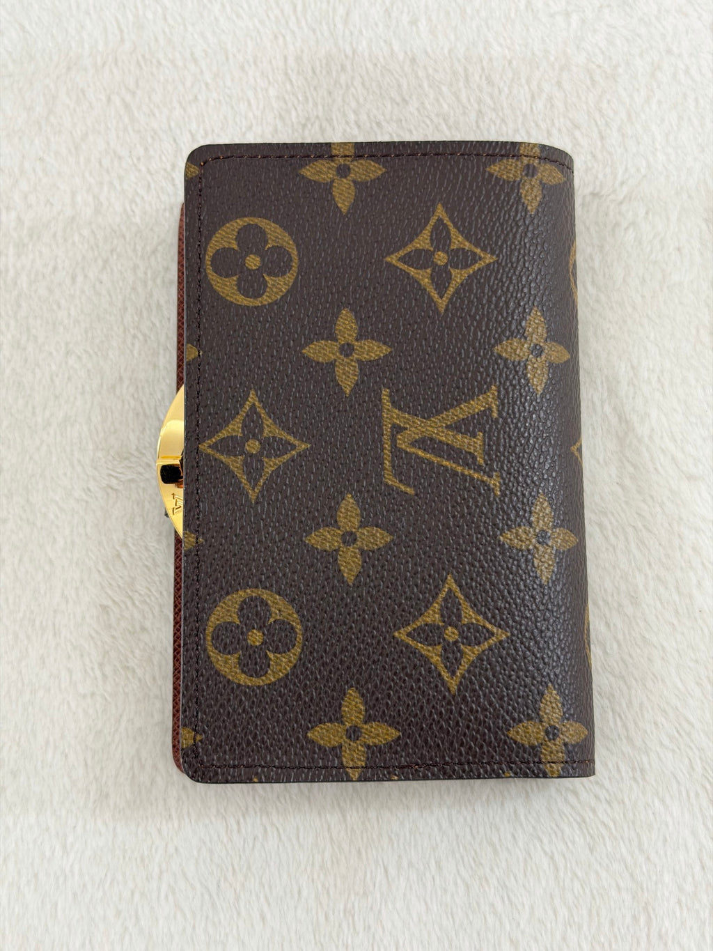 LOUIS VUITTON Monogram Bifold Wallet