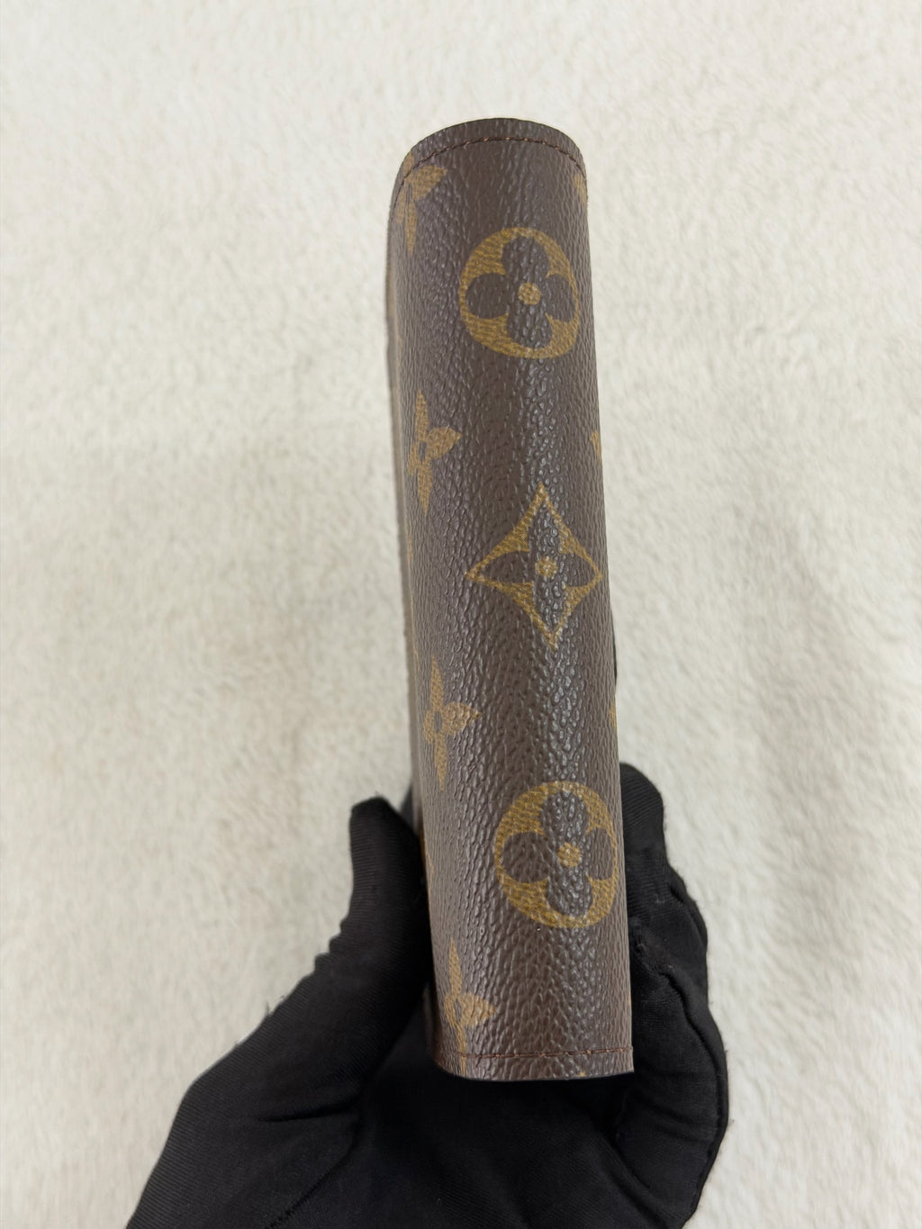 LOUIS VUITTON Monogram Bifold Wallet