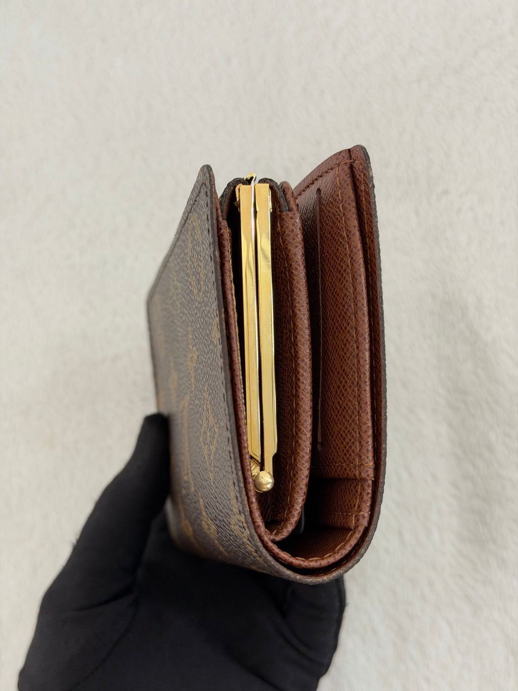 LOUIS VUITTON Monogram Bifold Wallet