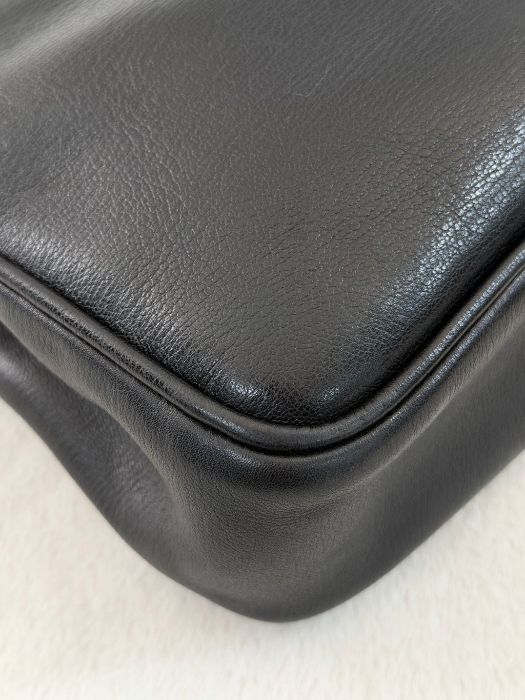 LOEWE Velázquez Massenger Shoulderbag