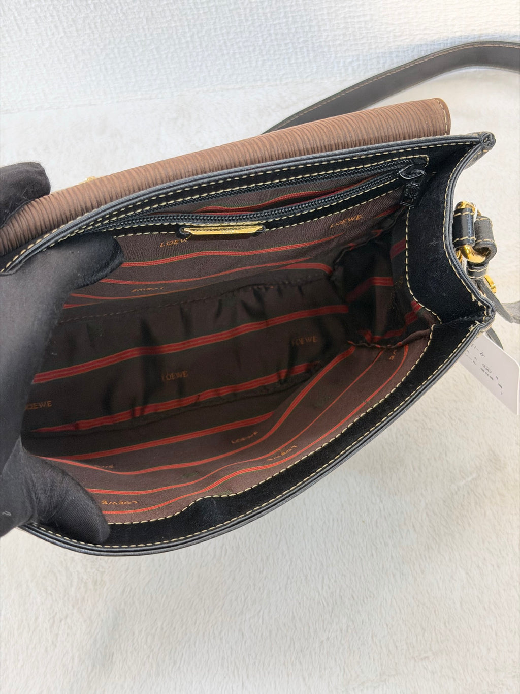 LOEWE Velázquez Massenger Shoulderbag