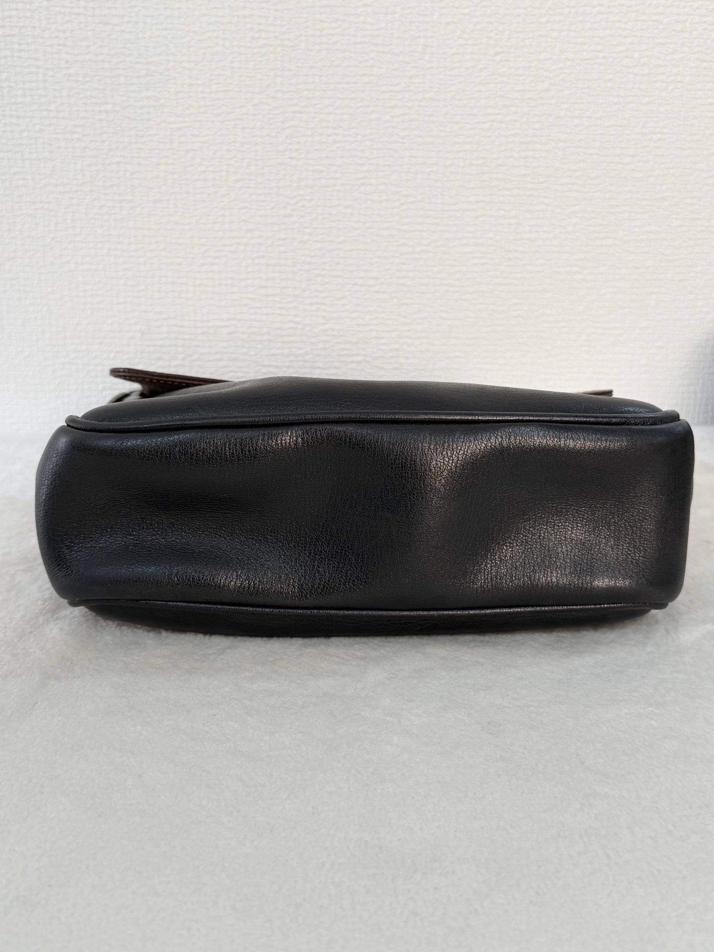 LOEWE Velázquez Massenger Shoulderbag
