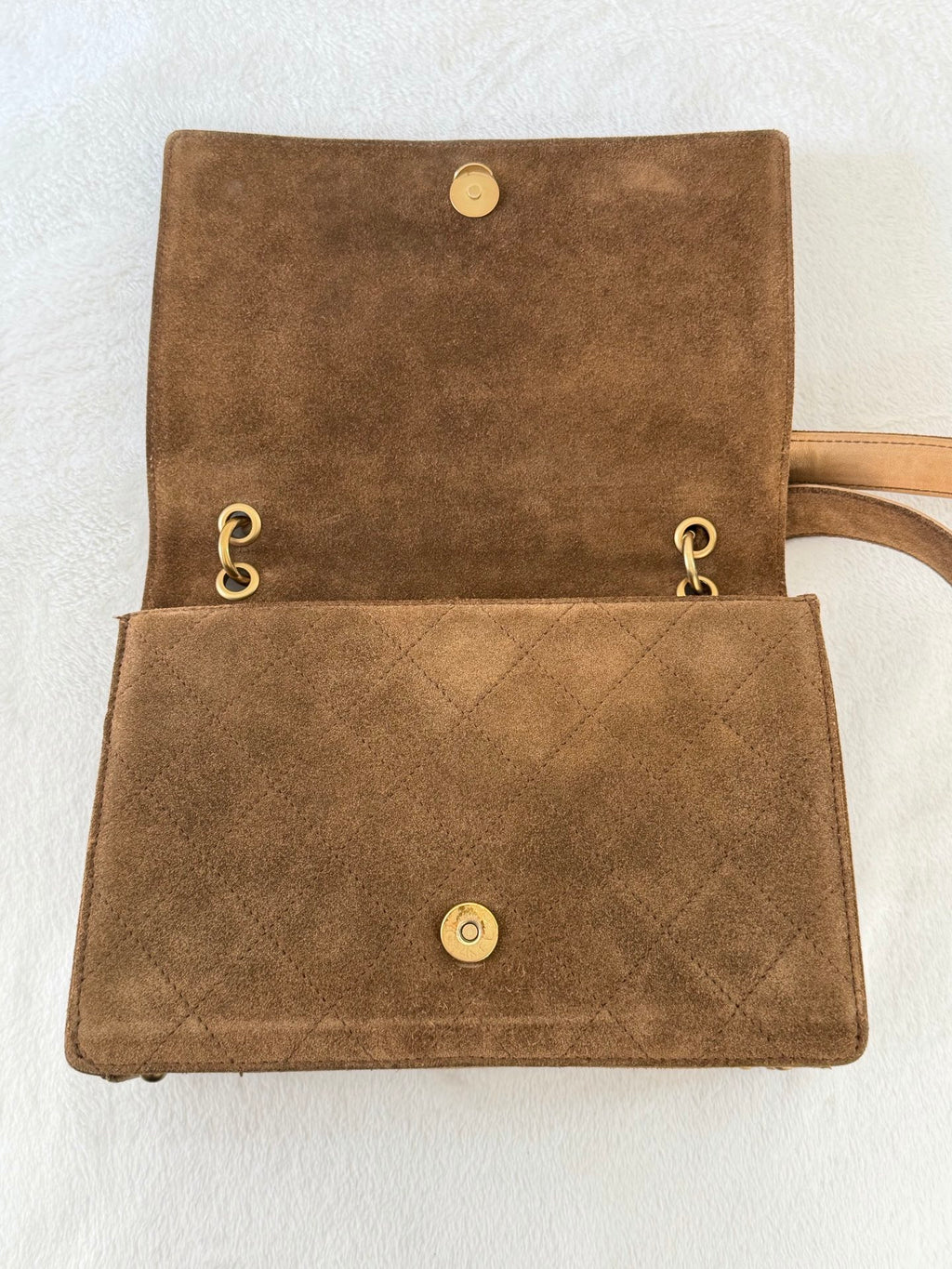 CHANEL Quilted Suede Shoulderbag