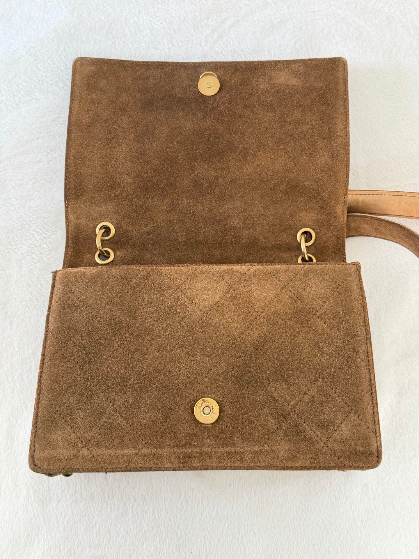 CHANEL Quilted Suede Shoulderbag