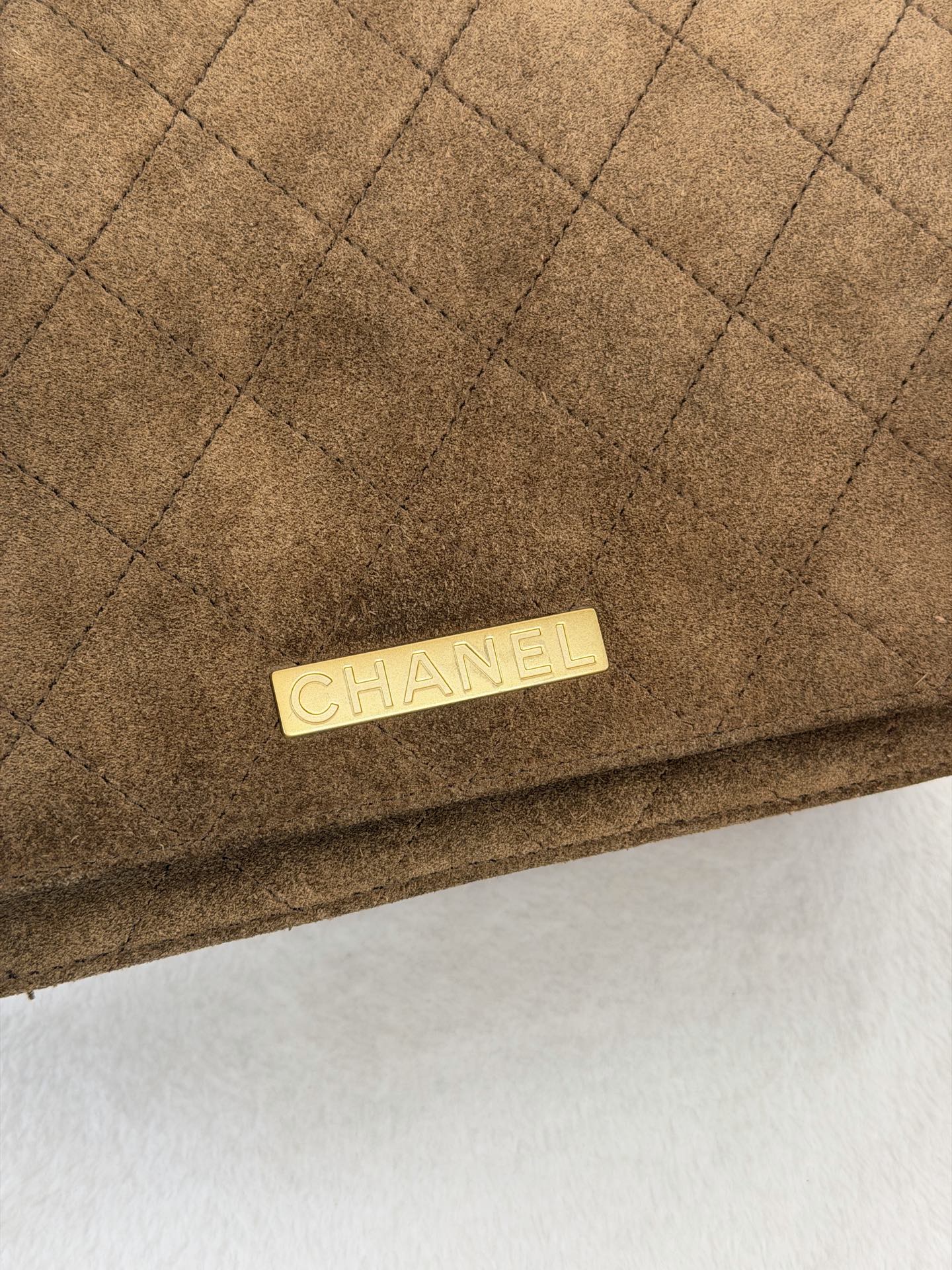 CHANEL Quilted Suede Shoulderbag