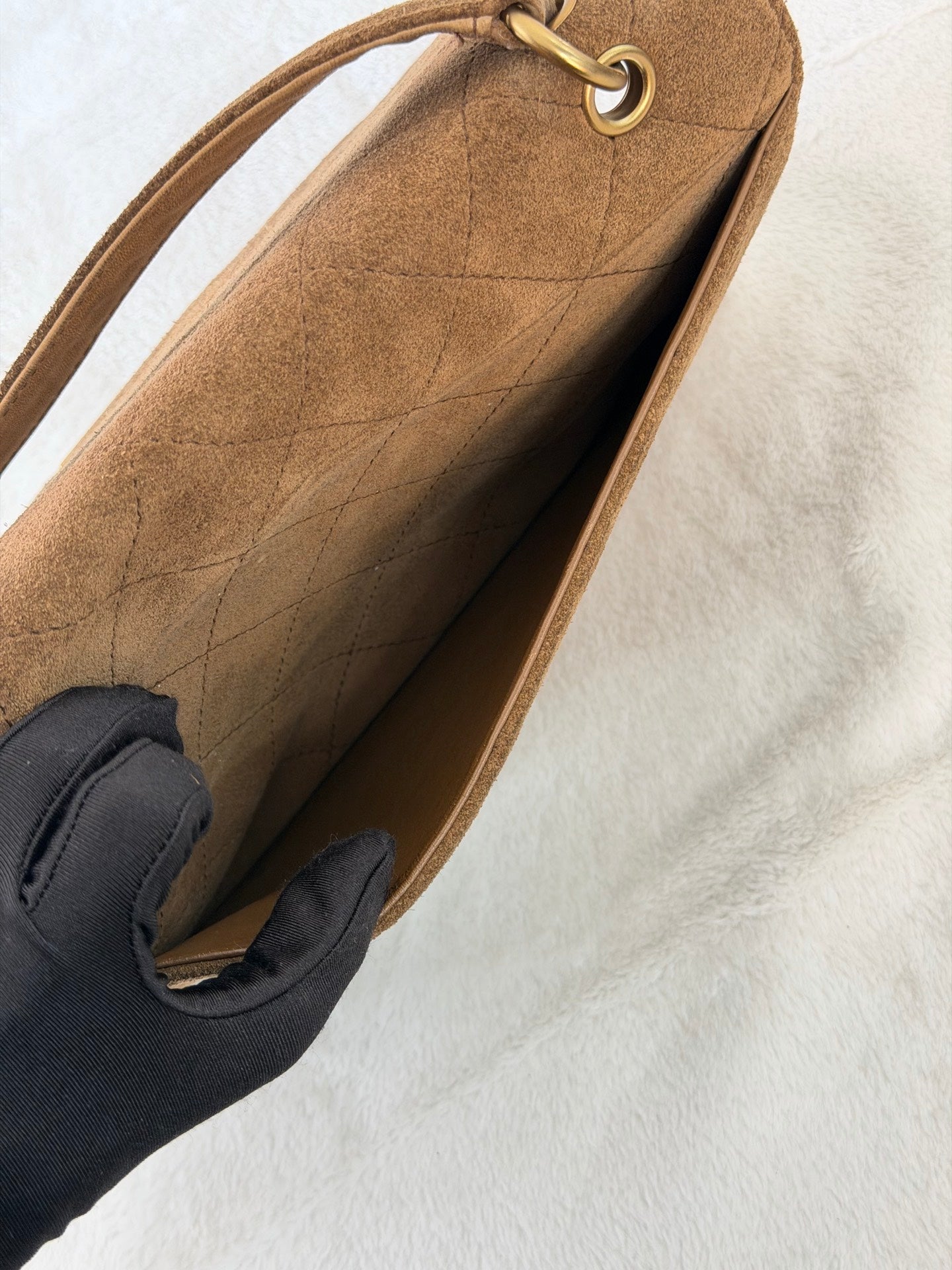 CHANEL Quilted Suede Shoulderbag