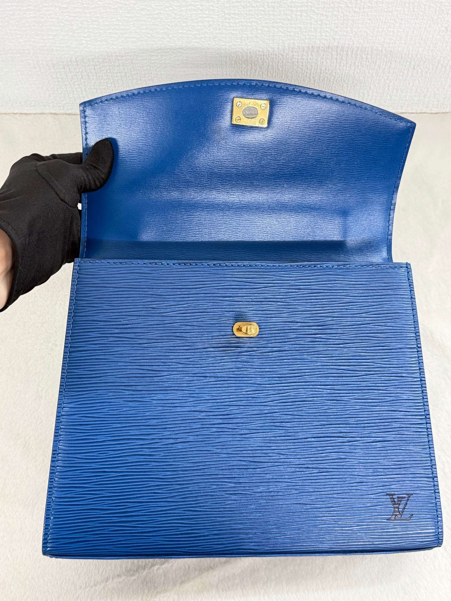 Louis Vuitton Epi Leather Kelly Handbag