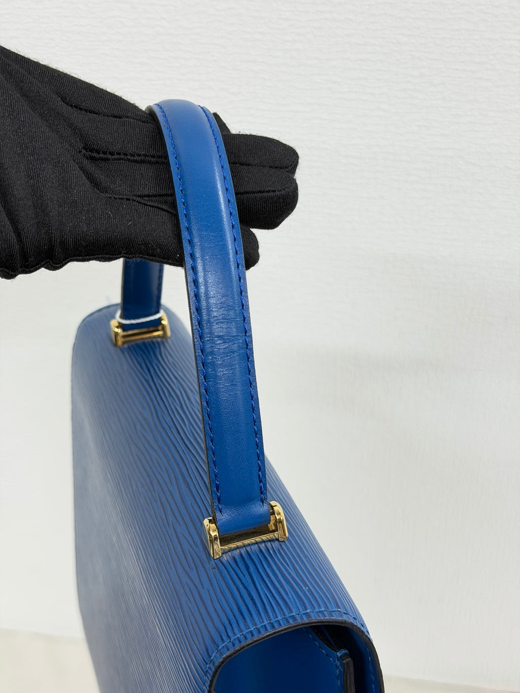 Louis Vuitton Epi Leather Kelly Handbag