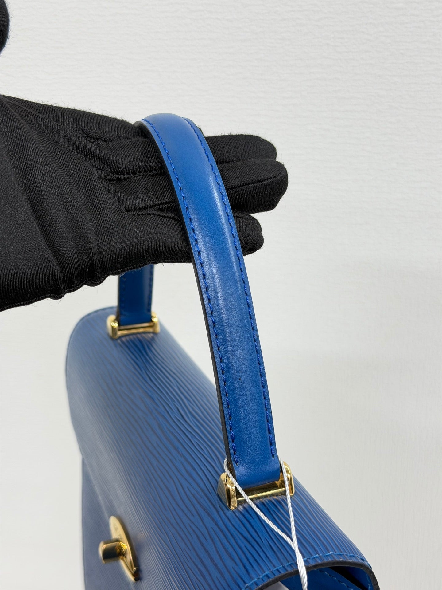 Louis Vuitton Epi Leather Kelly Handbag