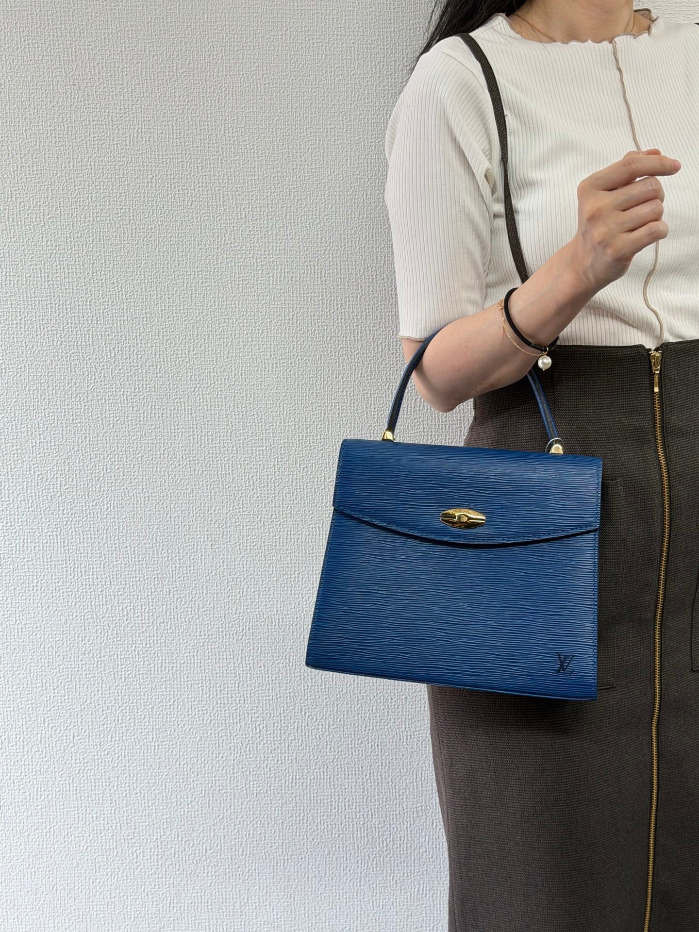 Louis Vuitton Epi Leather Kelly Handbag