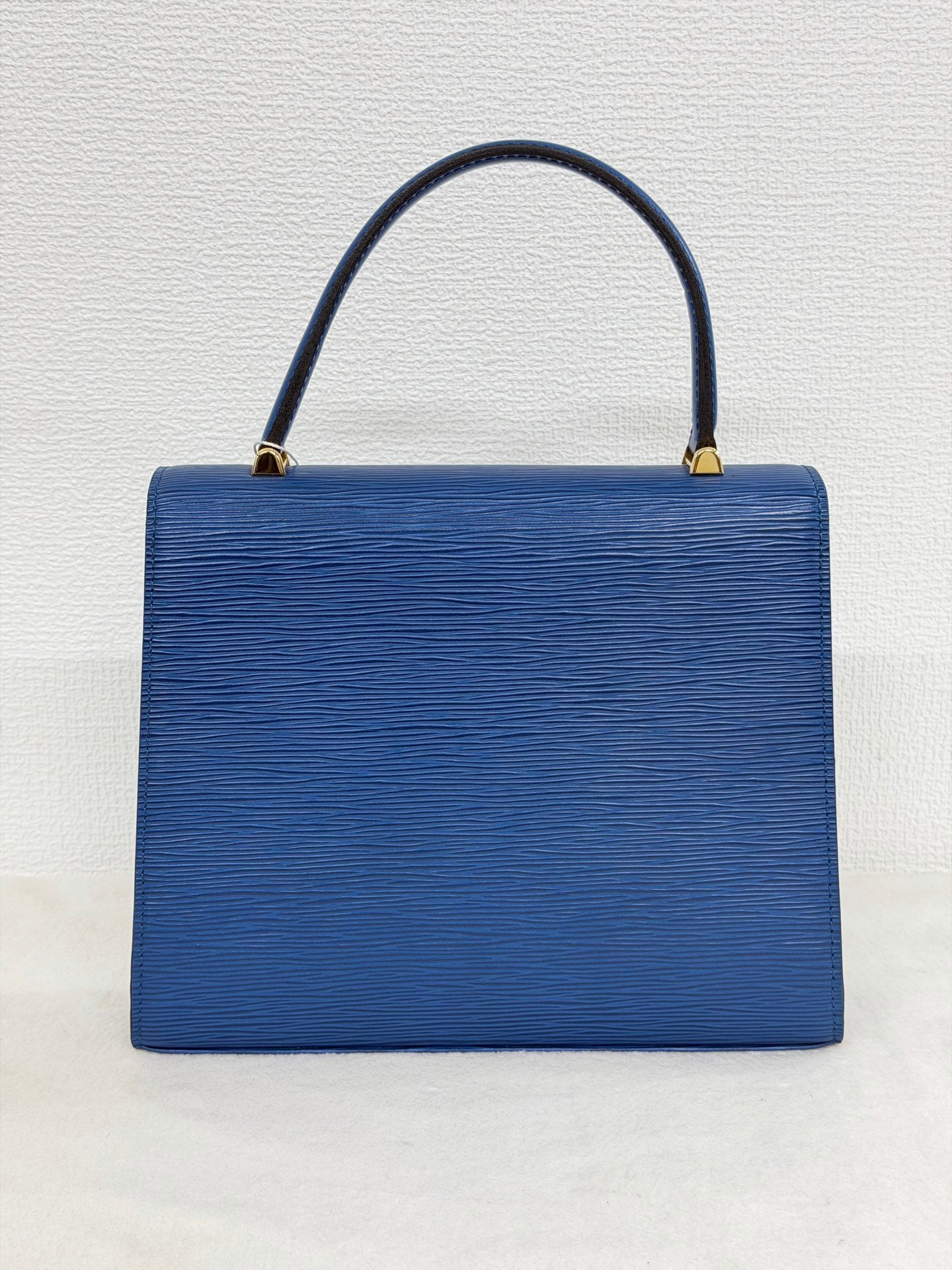 Louis Vuitton Epi Leather Kelly Handbag