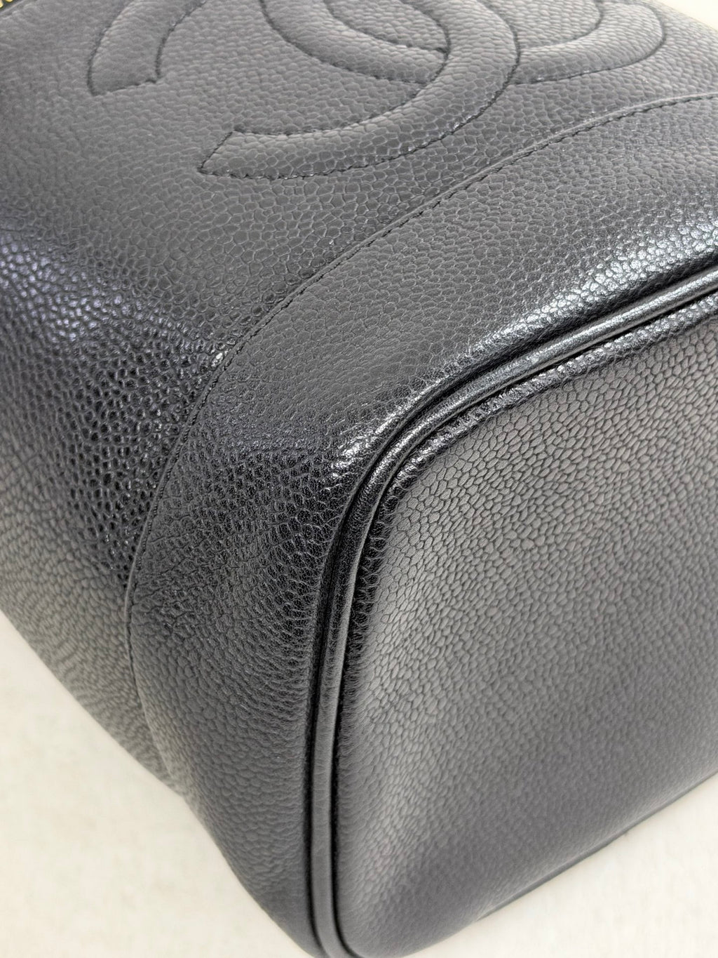 Chanel Caviar Skin Cosmetic Bag