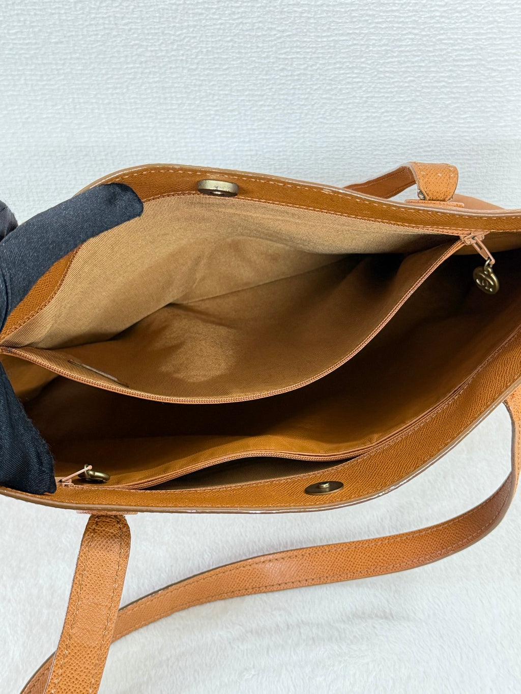 CHANEL Logo Shoulder Tote Caviar Whiskey British Tan Leather Authentic