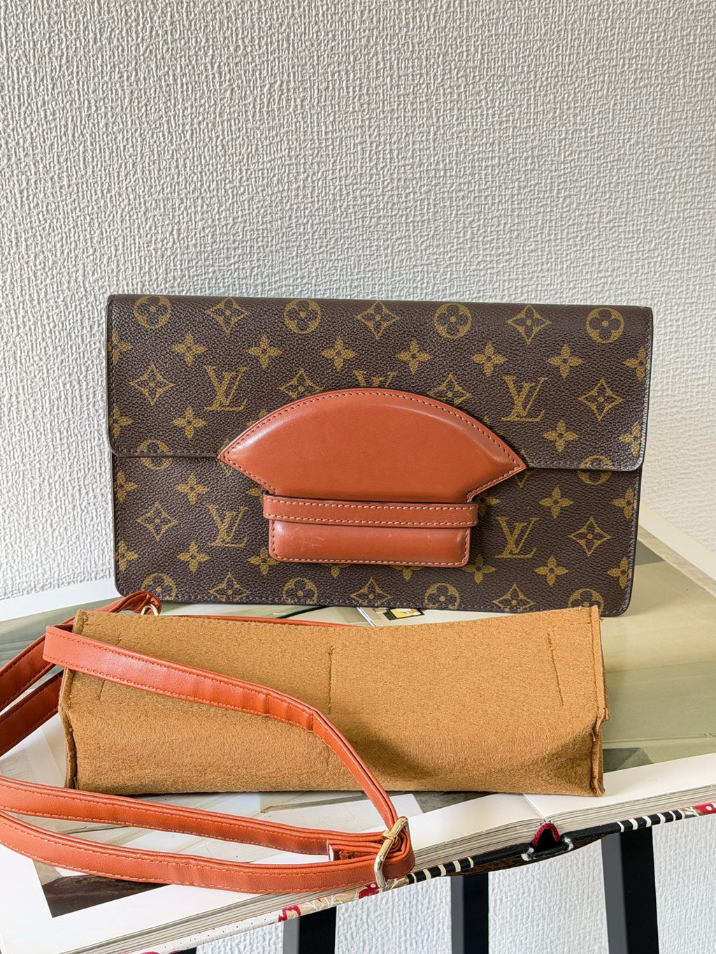Louis Vuitton Chaillot Clutch