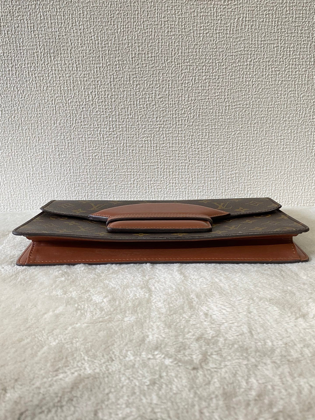 Louis Vuitton Chaillot Clutch