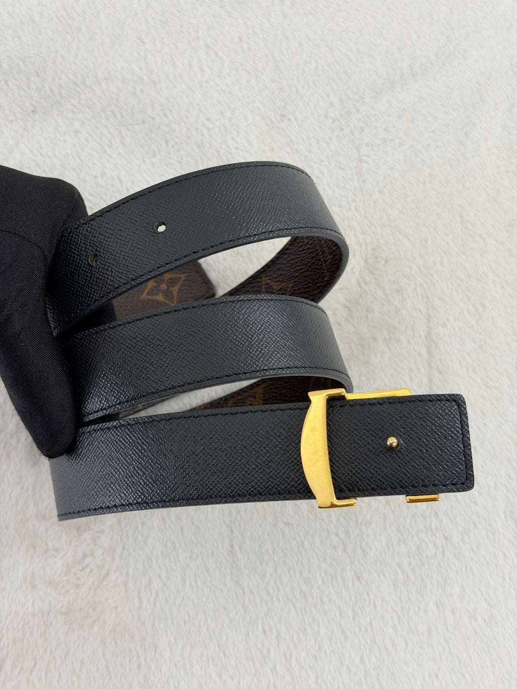 Louis Vuitton Monogram LV Initiales Belt
