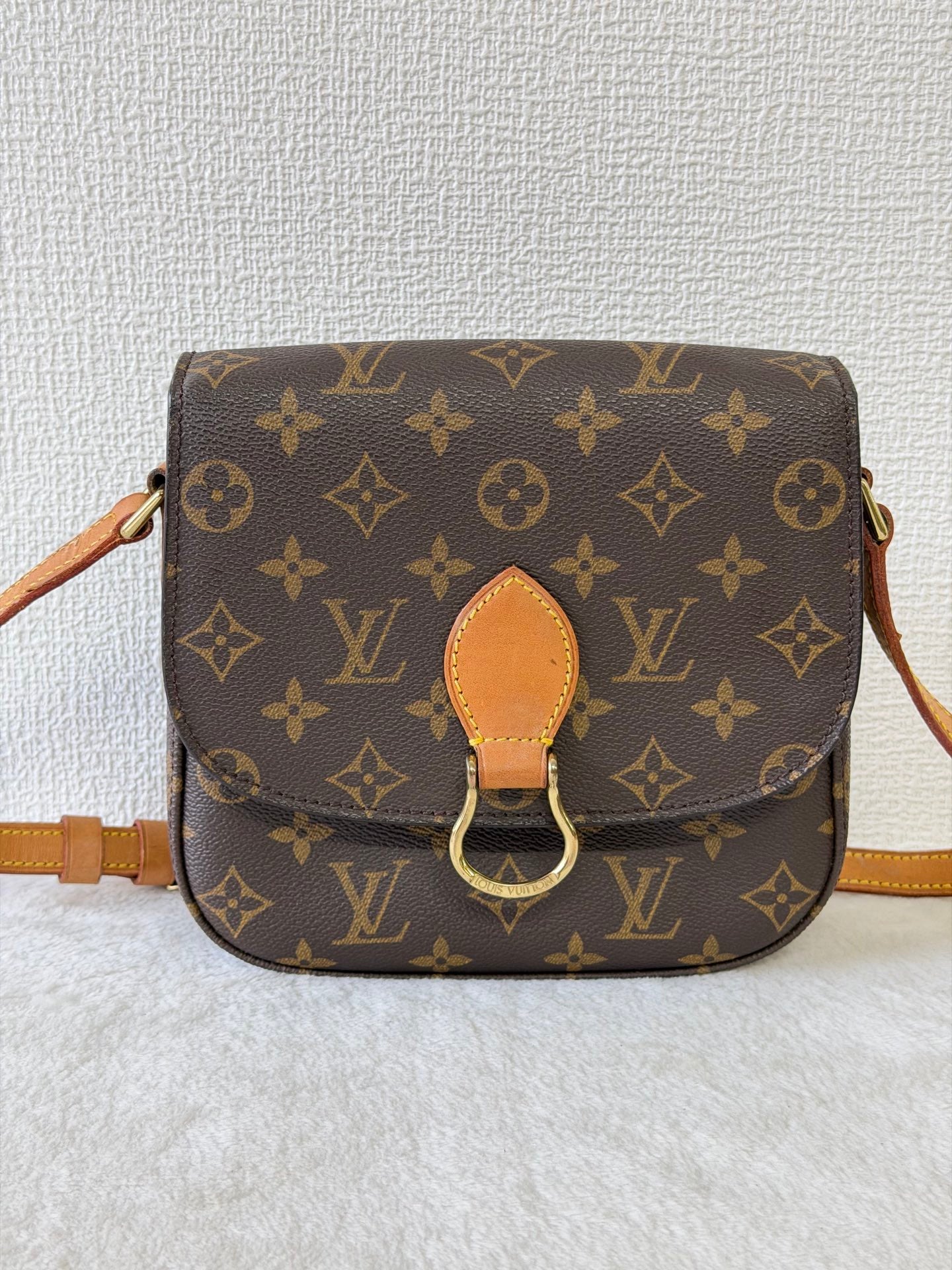 Louis Vuitton Monogram Horseshoe Buckle Saddle Bag